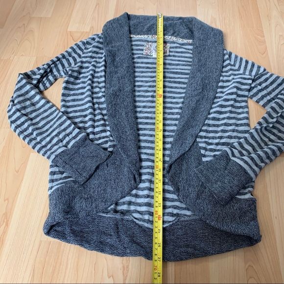 Grey Striped Element Cardigan Size Small - Picture 7 of 7